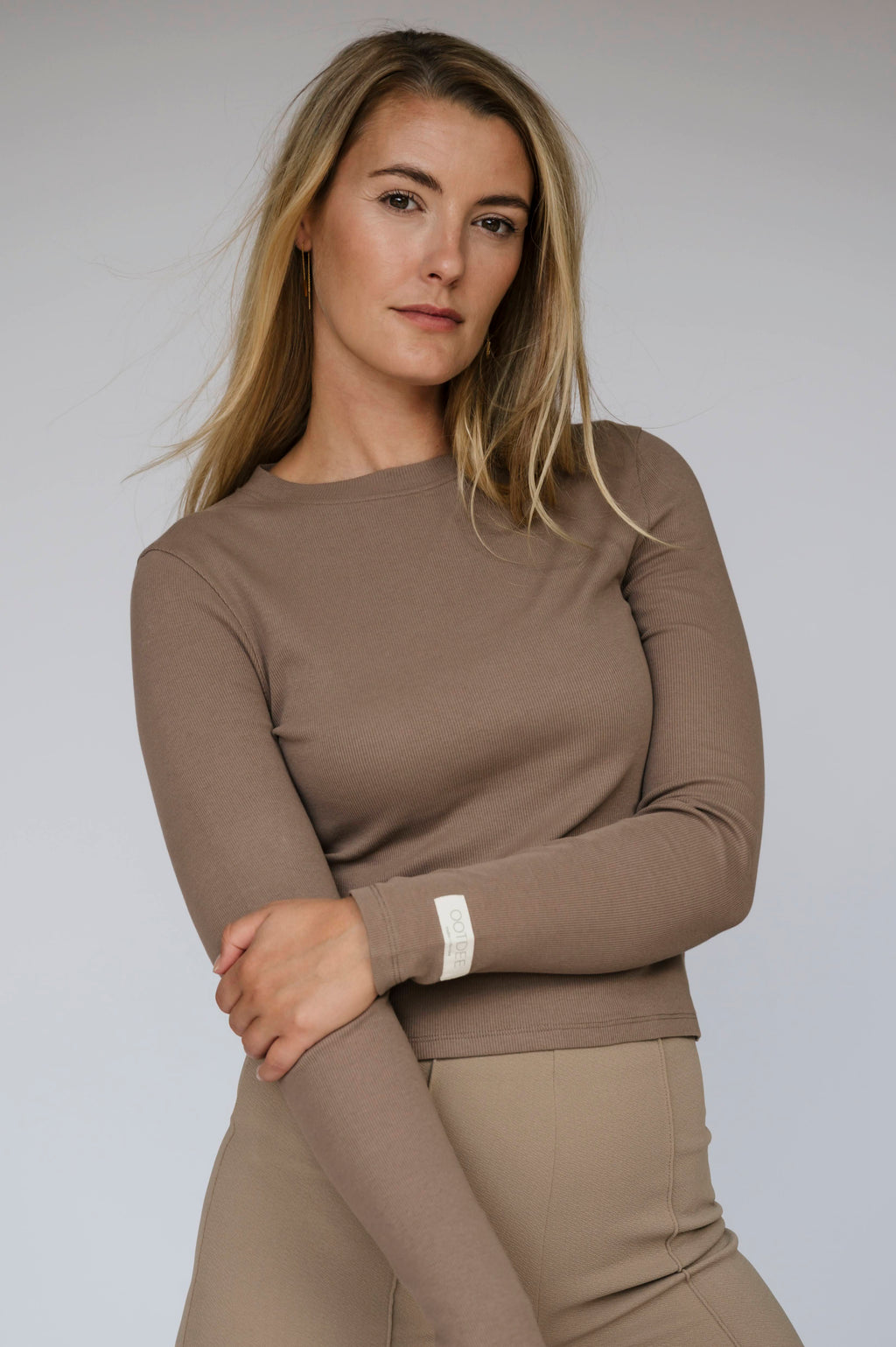 Long Sleeve - Taupe