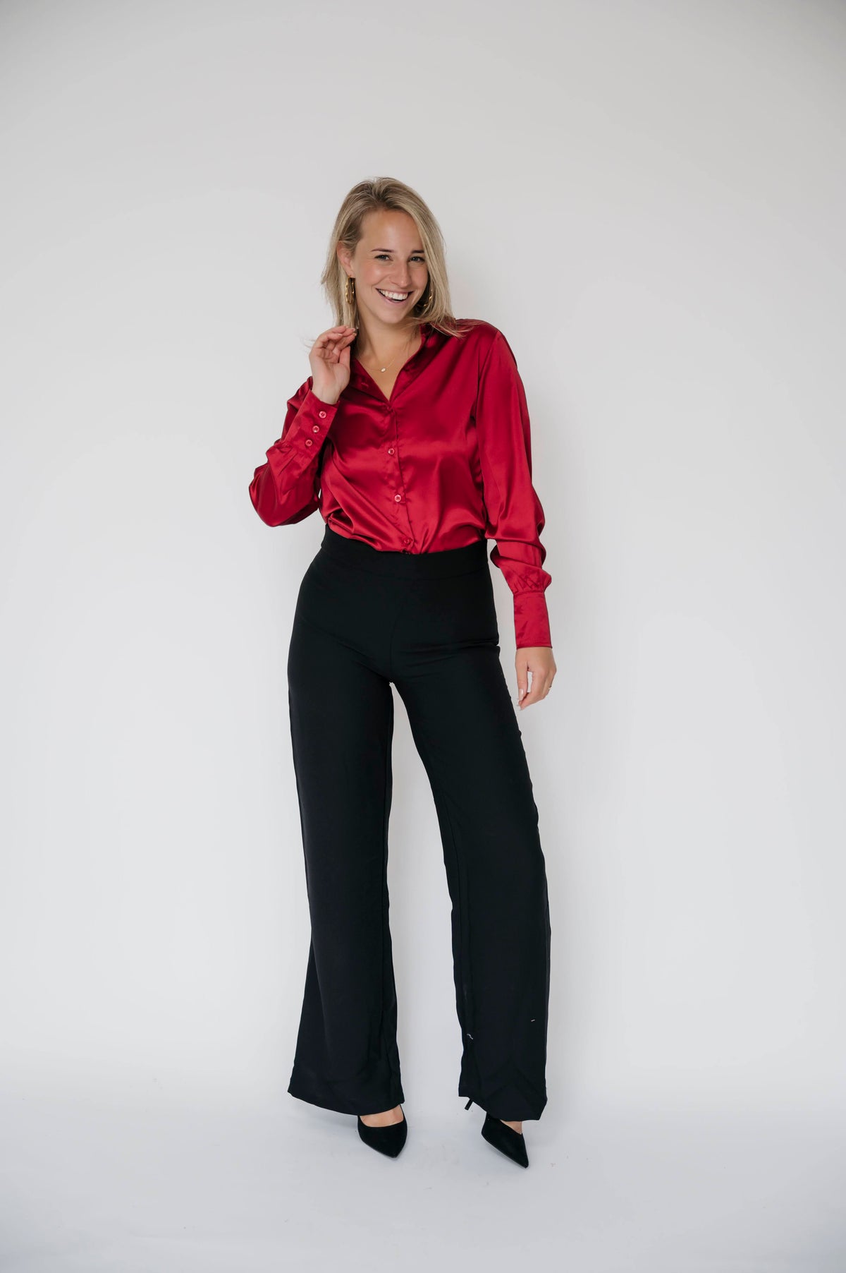 Mia Satin Blouse Bordeaux