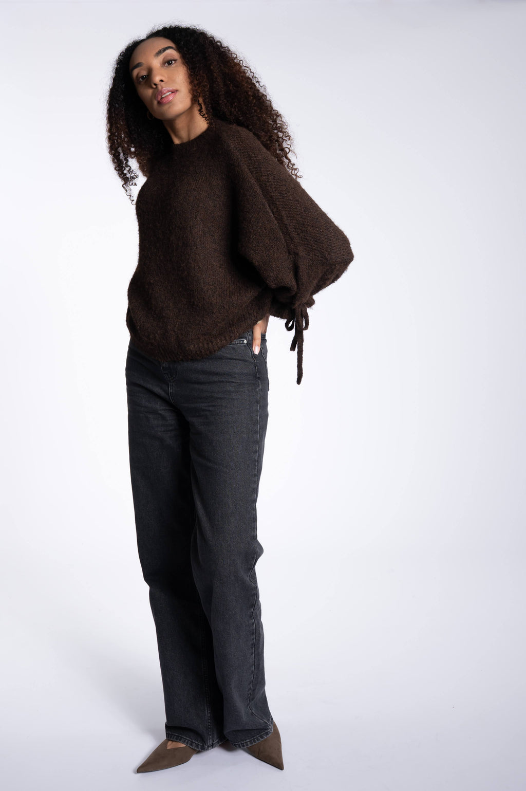 Bow Cuff Wide Pull - Chocolate Brown