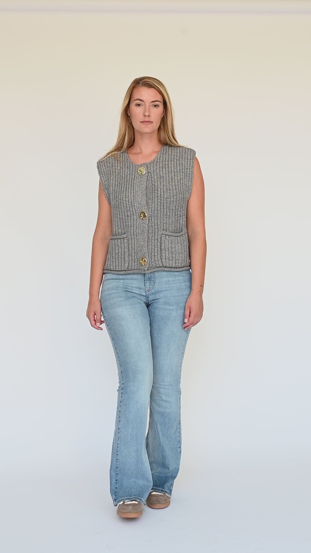 The Bold Button Gilet - Ash Grey